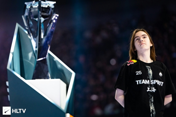 终于获胜！时隔1237天，DK再次在LCK联赛战胜Faker首发的T1