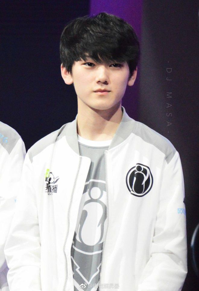 外媒爆料G2下赛季AD人选：不是Hans Sama